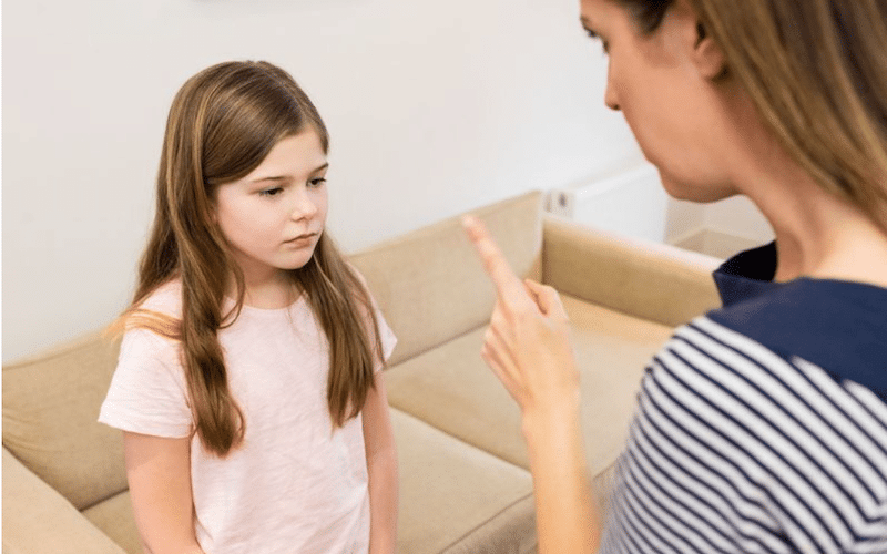 10 zdań, których Twoje dziecko nigdy nie powinno od Ciebie usłyszeć
